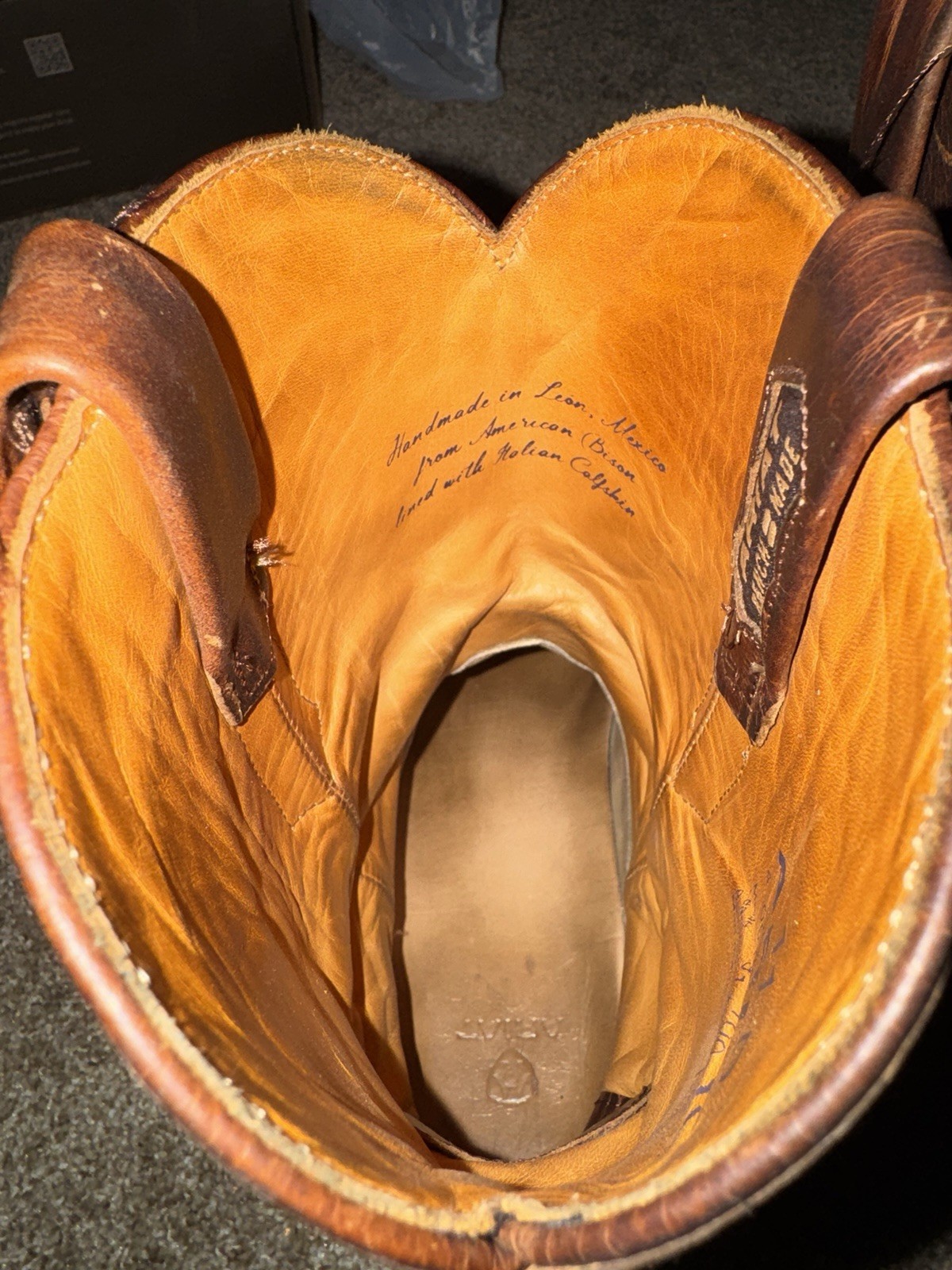 These Are The Ariat Bench Made Clantons Boots 11d Bison Cowboy Boot Roper Heel