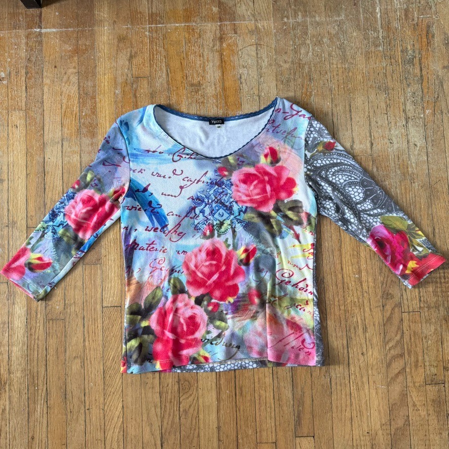 Y2k Yukiko Multicoloured floral print graphic top with 3/4 sleeves sz. m fairy