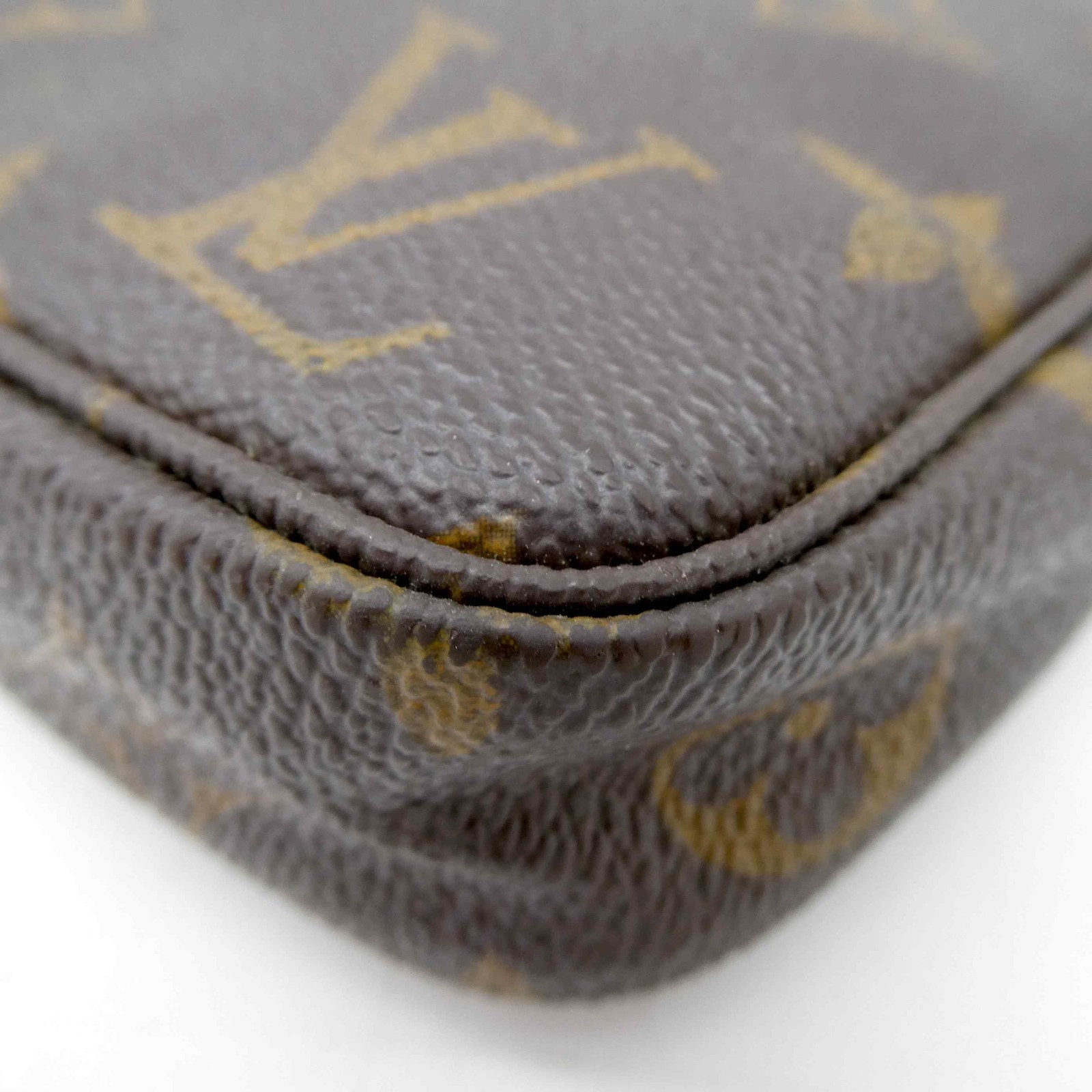 Louis Vuitton Pochette Accessoires Hand Bag PVC Leather M51980 Monogram 1119
