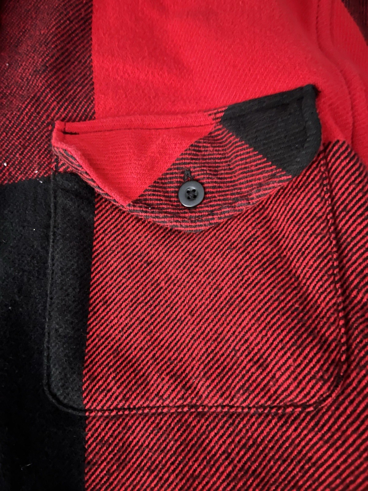 American Eagle Men’s XL Red Black Buffalo Plaid Shirt Jacket Classic Fit