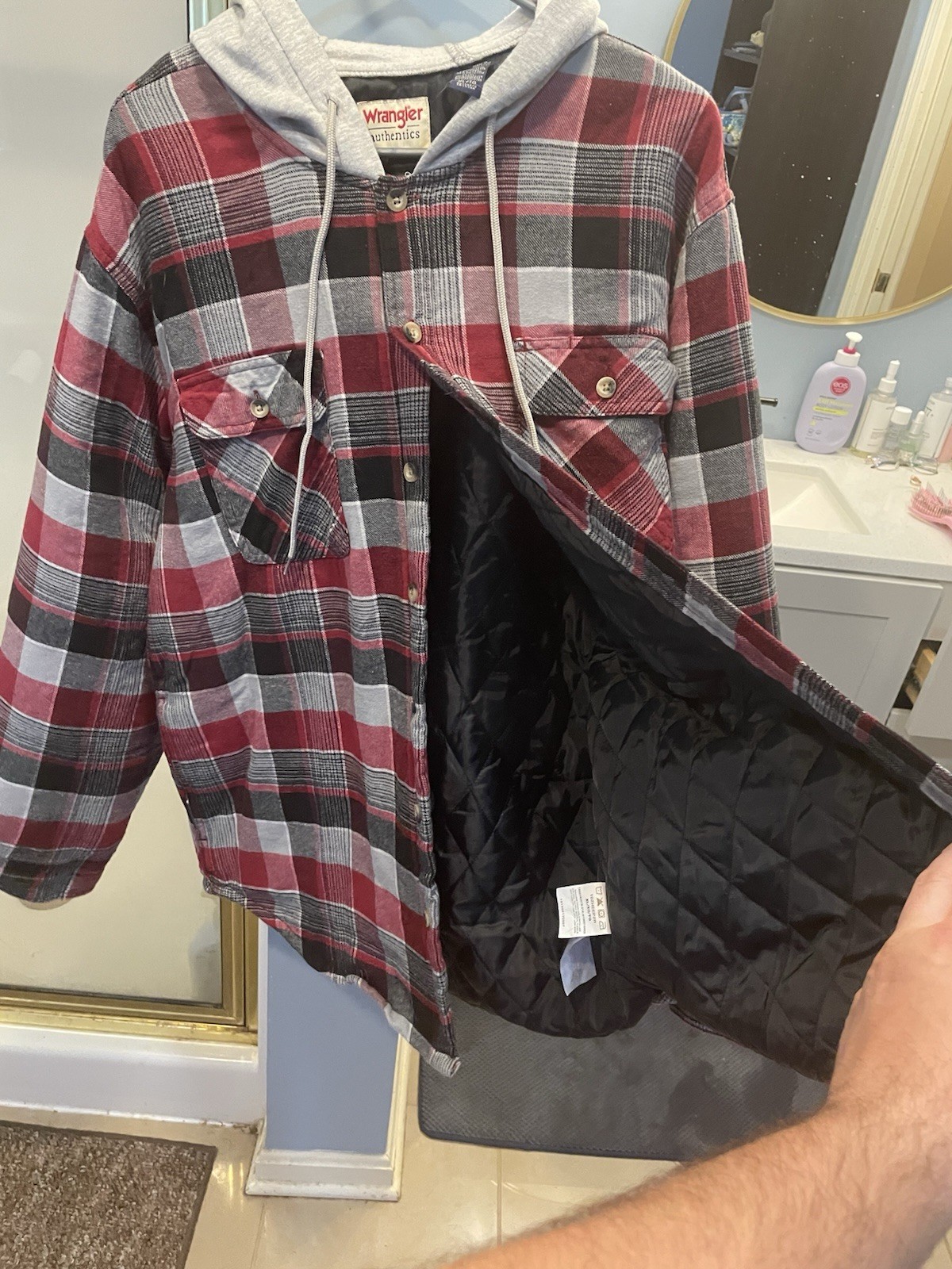 Wrangler Men’s Plaid Hooded Quilted Lined Button Jacket Pockets Red XL