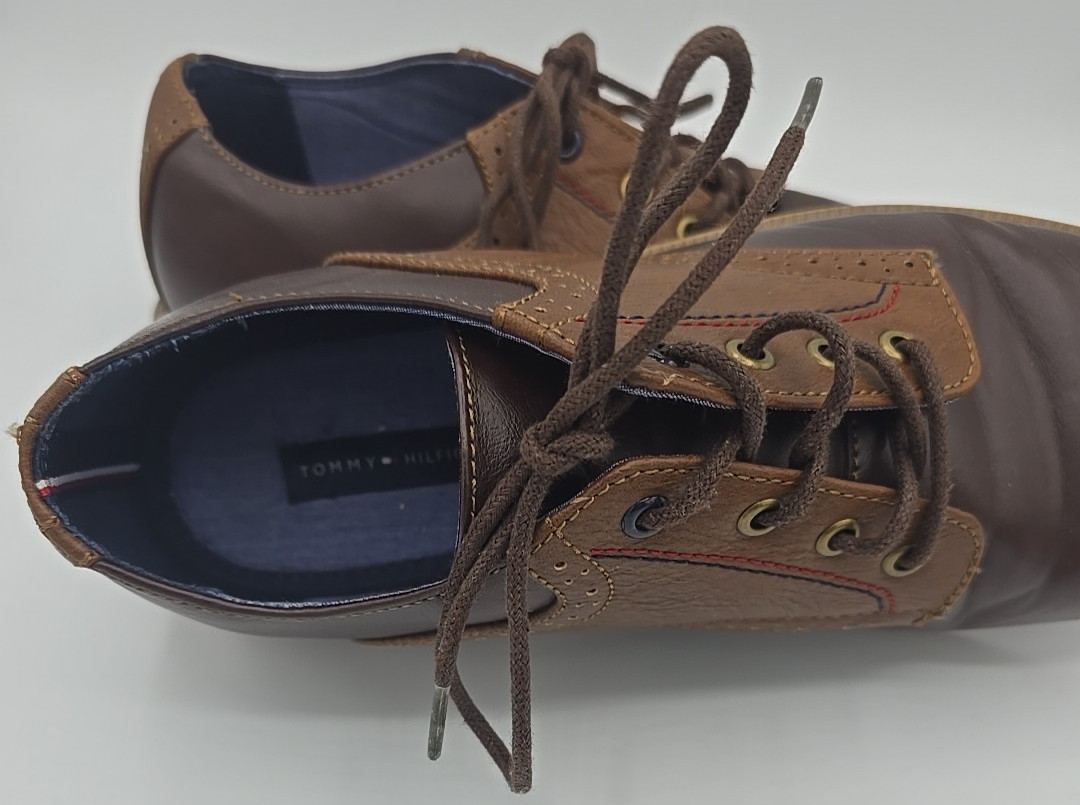 Tommy Hilfiger Michael Stallion Saddle Oxford Boy’s Shoe Dark Brown Color Size6