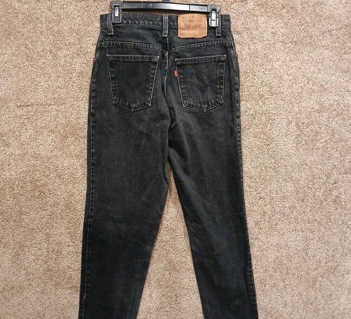 Levi’s 551 Jeans Men’s Dark Blue Denim Relaxed Fit Tapered Legs Vintage