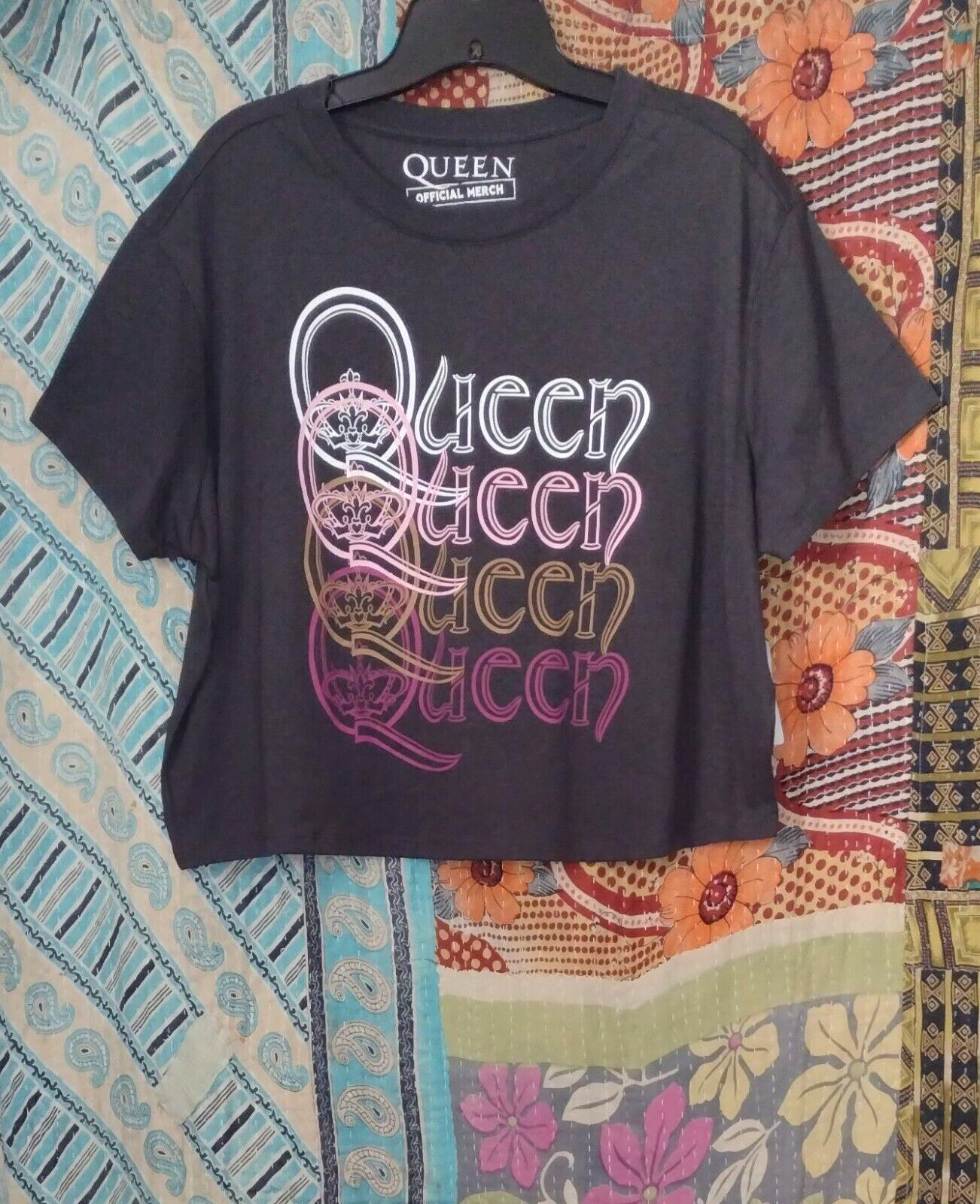 Women’s TORRID Queen Official Merch Crop T-shirt Relax Fit NWT’s 00 48B