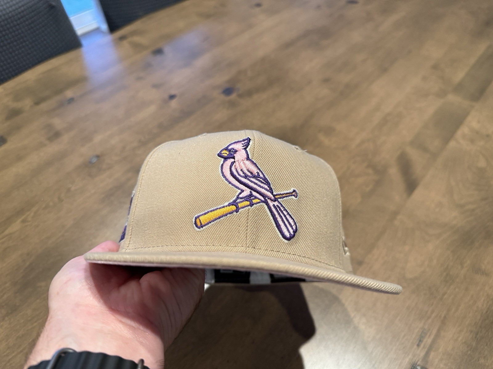 New Era 59FIFTY St. Louis Cardinals Beige Pink Brim Fitted Cap Men’s 7 3/8