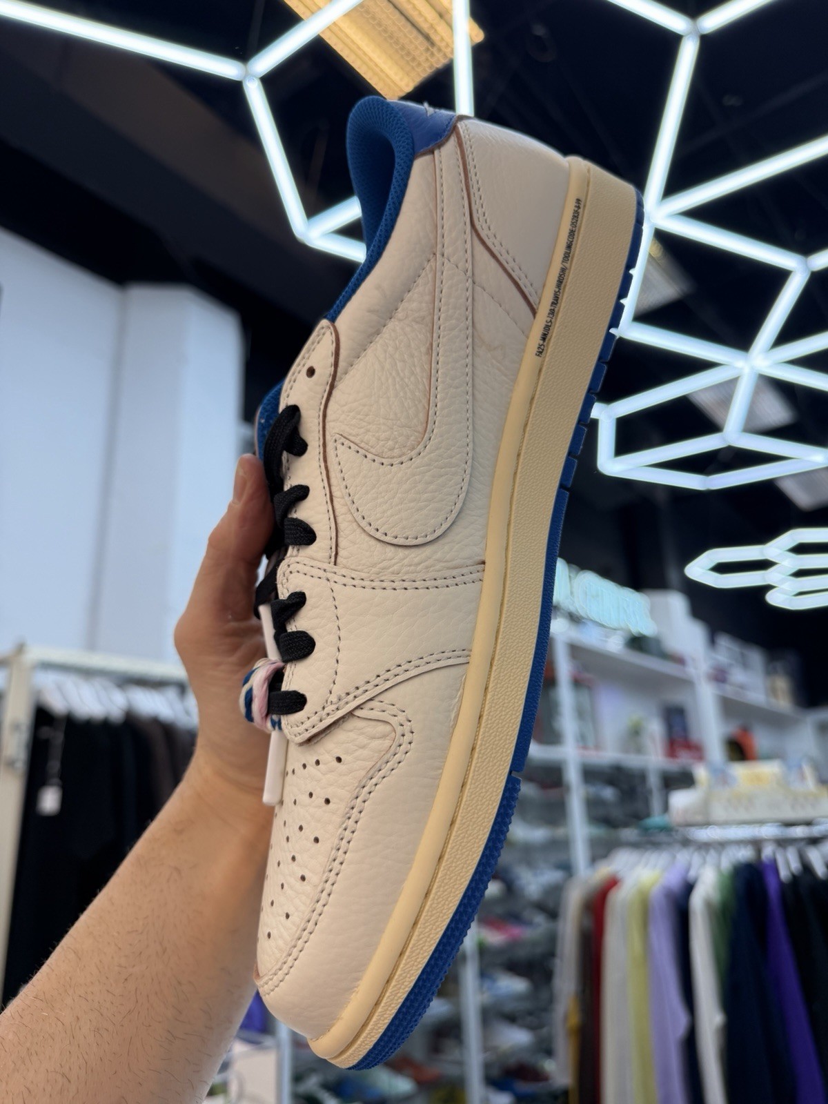 Fragment Travis Scott Air Jordan 1 Retro Low Sail Military DM7866-104 Size 11.5
