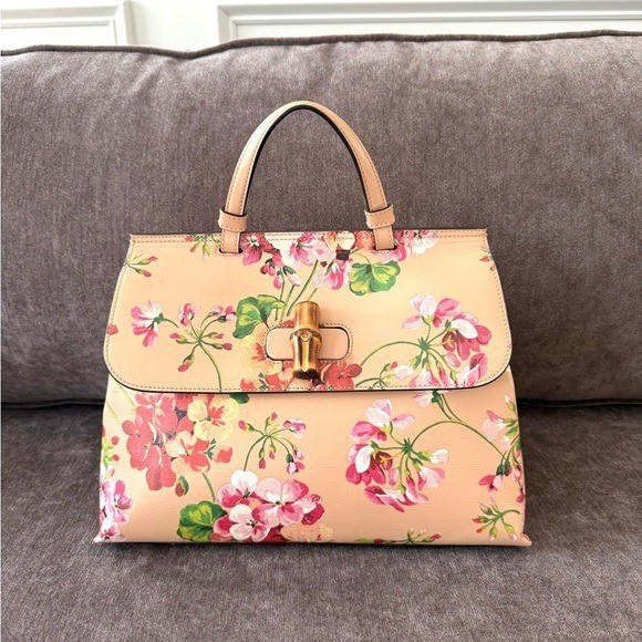 Gucci authentic top handle bag blooms pattern pink leather medium w strap