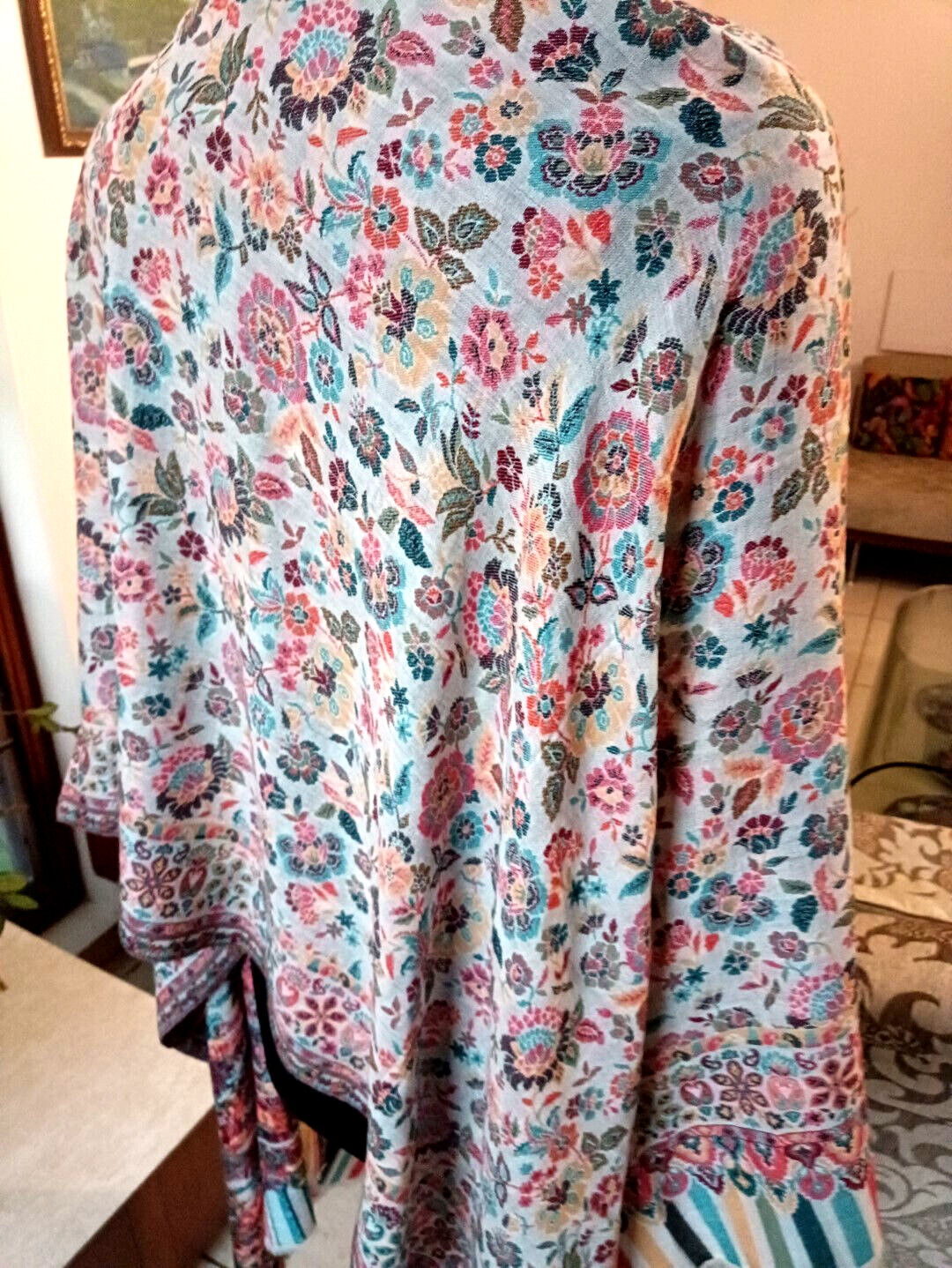 Off white Superfine Soft Pashmina Handwoven Kani Scarf 100% Cashmere Wrap Floral