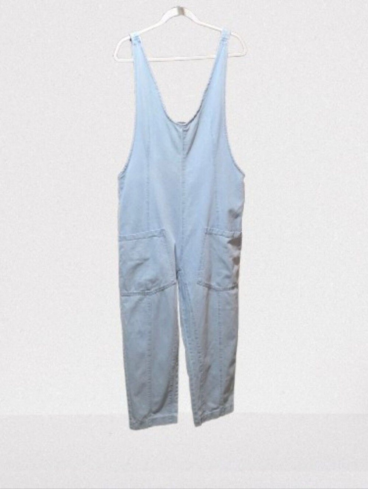 Light Wash Denim Jumpsuit Overalls Blue Adjustable Straps Women’s Lg