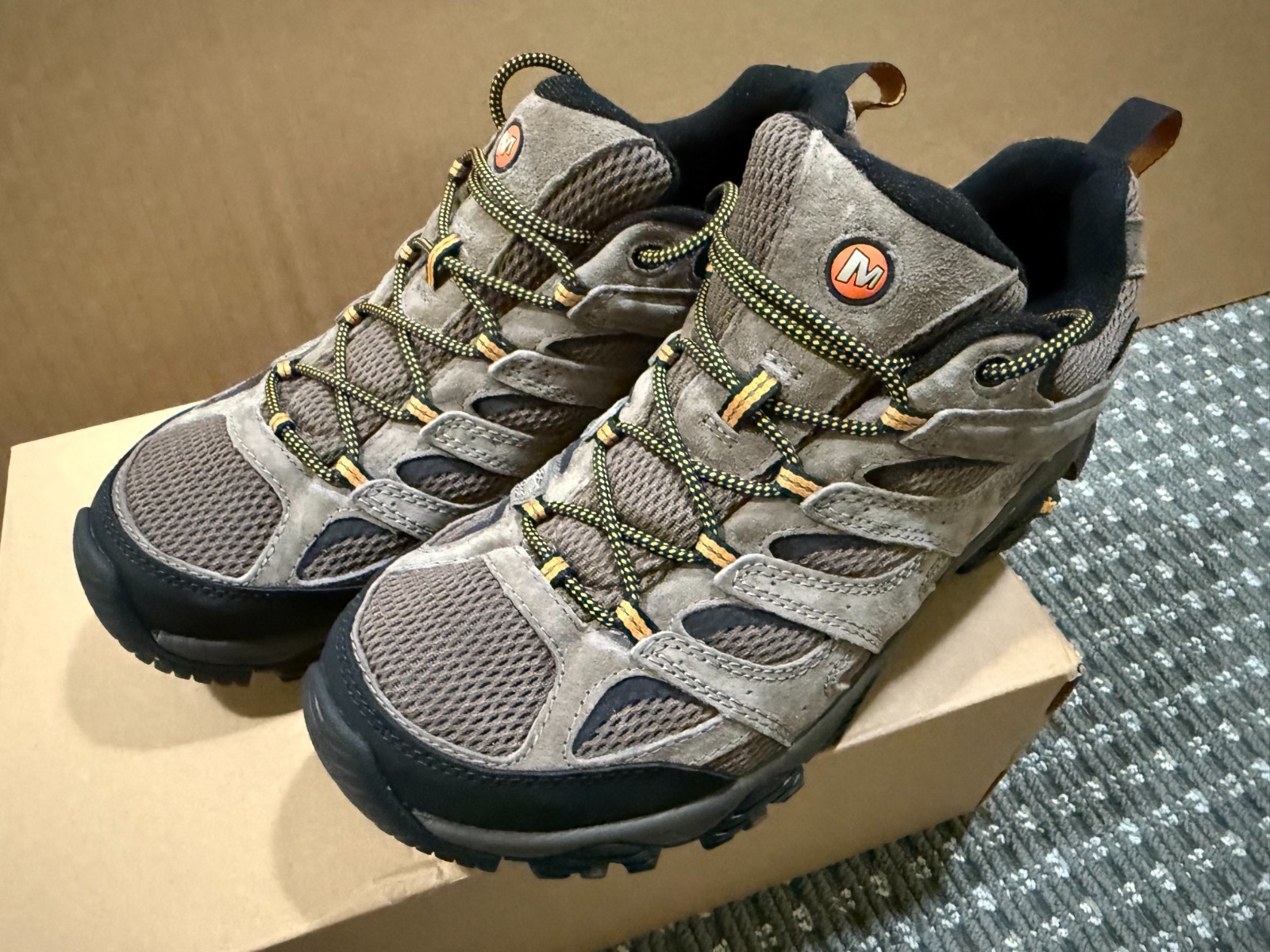 Merrell Moab 3 Low Waterproof Hiking Shoes Walnut Mens Size 11 New