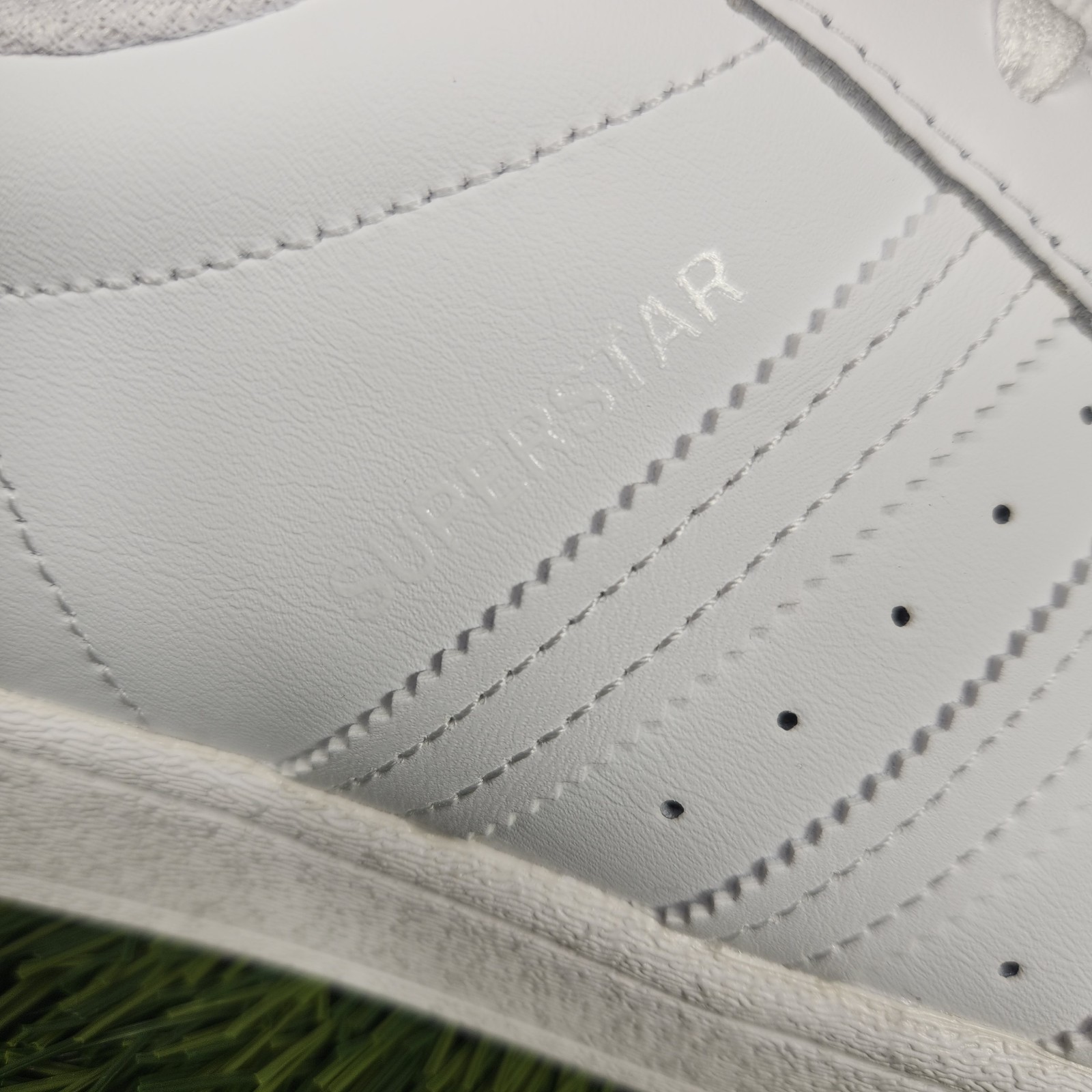 Adidas Superstar Mens Triple White Classic Shell Toe Originals All New EG4960