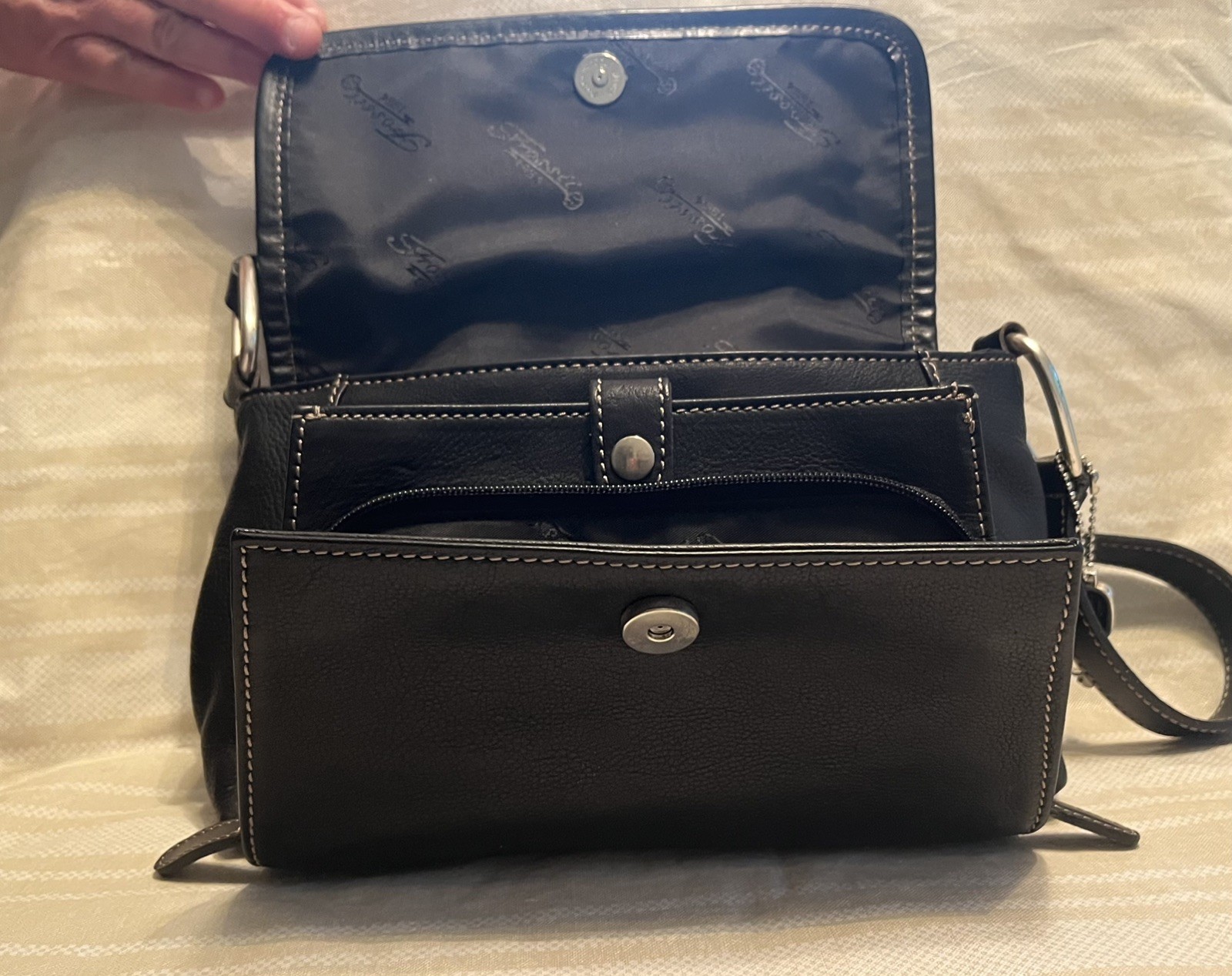 Vintage Black Leather Fossil Shoulder Organizer Bag