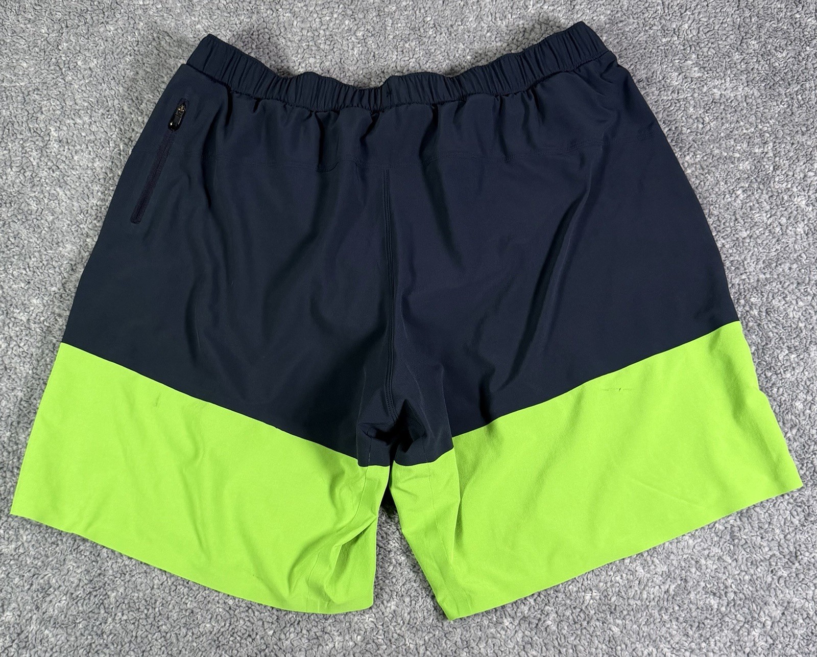 Lululemon Pace Breaker Lined Shorts Men’s XL 9″ Inseam Blue/Green Colorblock Run