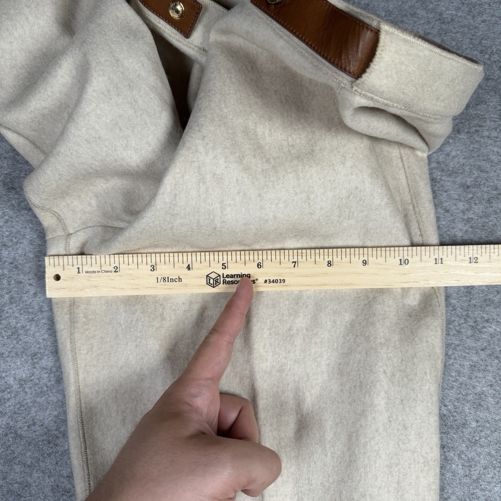 Vintage Gucci Cashmere Wool Beige Leather Buckle Women’s Dress Pants Size IT 46