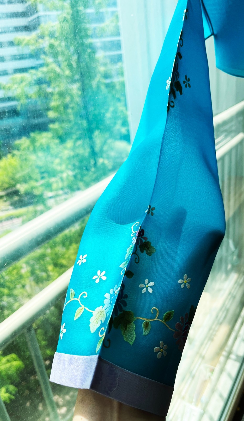 M Silk Traditional Korean Hanbok Set–Turquoise Blue Top/ Skirt with Floral Print