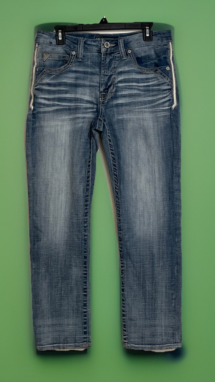 MINT SALVAGE 32 x 30 MAYHEM STRAIGHT LEG WESTERN BLUE JEANS MNFR DISTRESS BKE