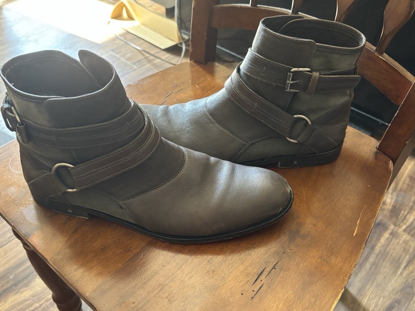John Varvatos Grey Leather Mens Buckle Boot Ankle Boots Size 11 Pre-Owned