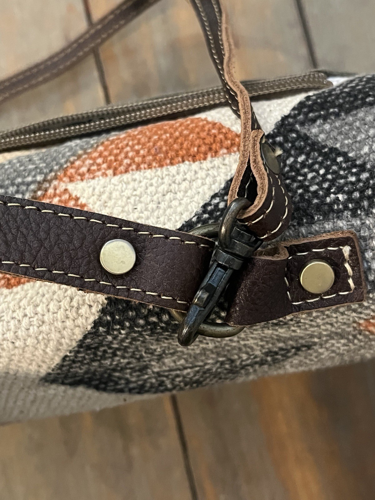 Myra Bag Multicolor Geometric Crossbody Zip/Magnetic Detachable Strap Bronze