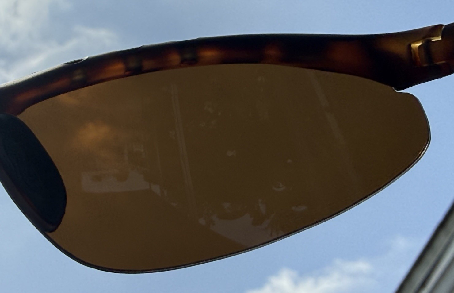 Rare NATIVE Eyewear Dash XR Tigers Eye Polarized Sunglasses Excellent Condition.