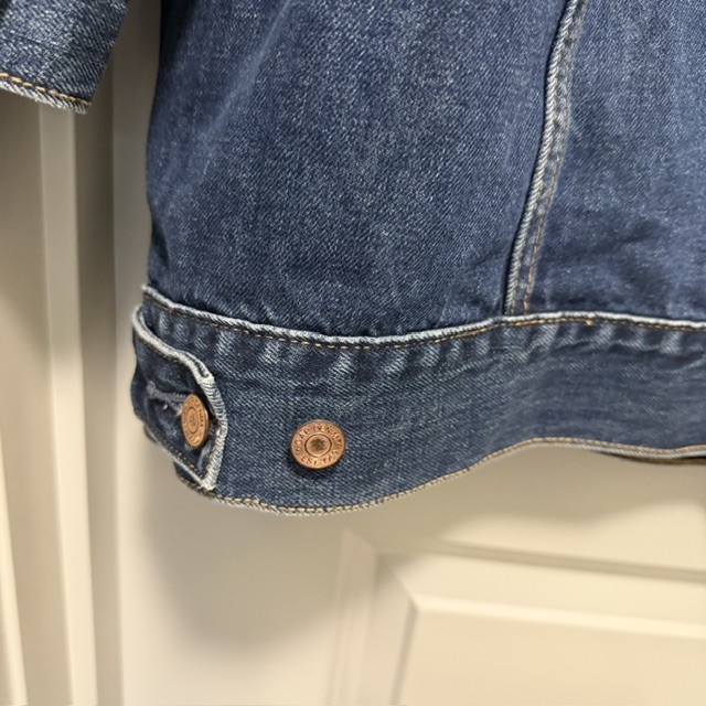 Gap Women’s Mid-Thigh Oversized Denim Jean Jacket Size L Blue 31″ Length NWT