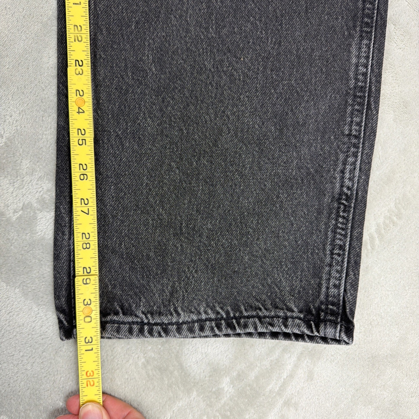 Levi’s 568 Premium Jeans Mens Size 33×32 Black Loose Straight Cargo Denim Cotton