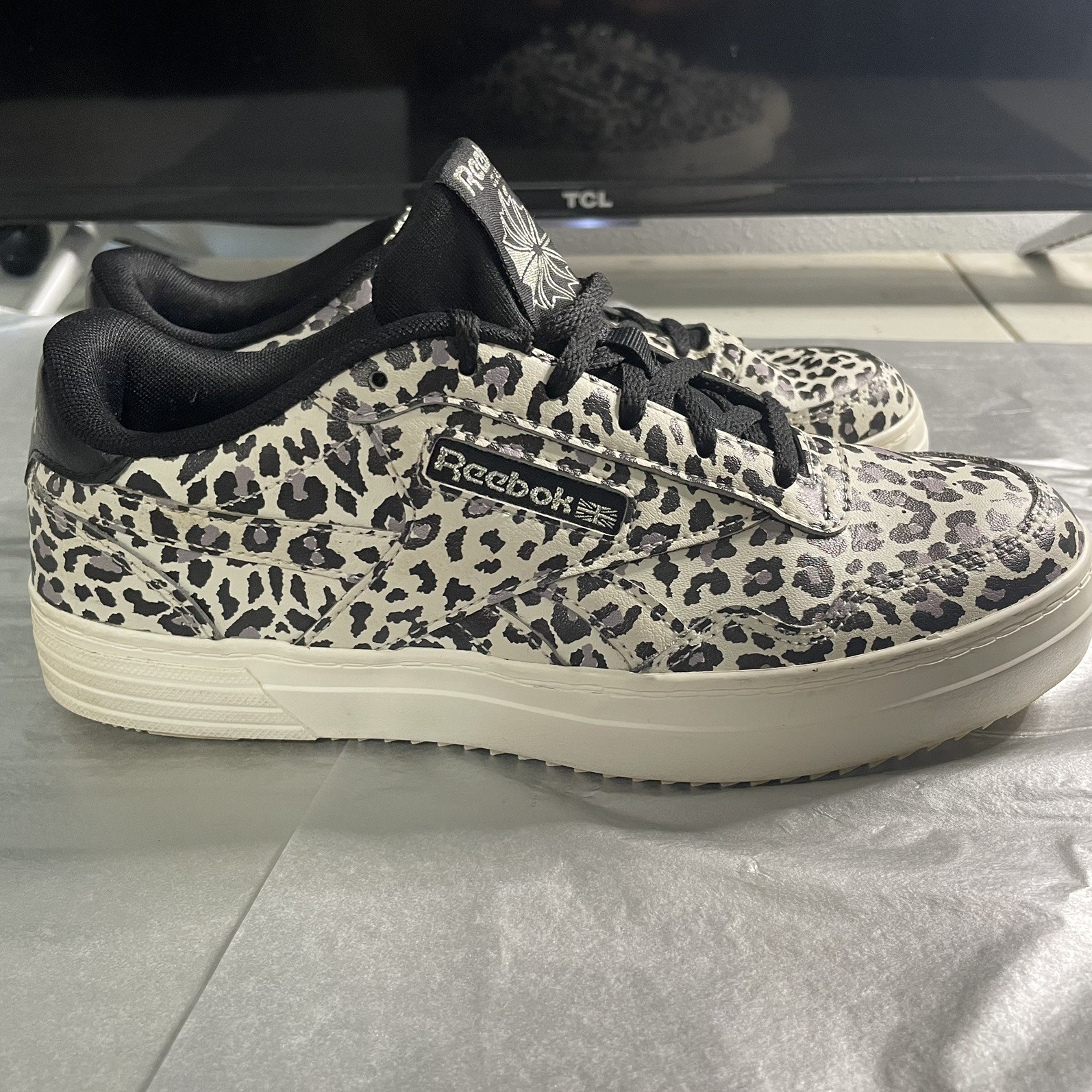 Reebok Classic Club C 85 Women’s Leopard Animal Print Low Top Lace Up Sneakers