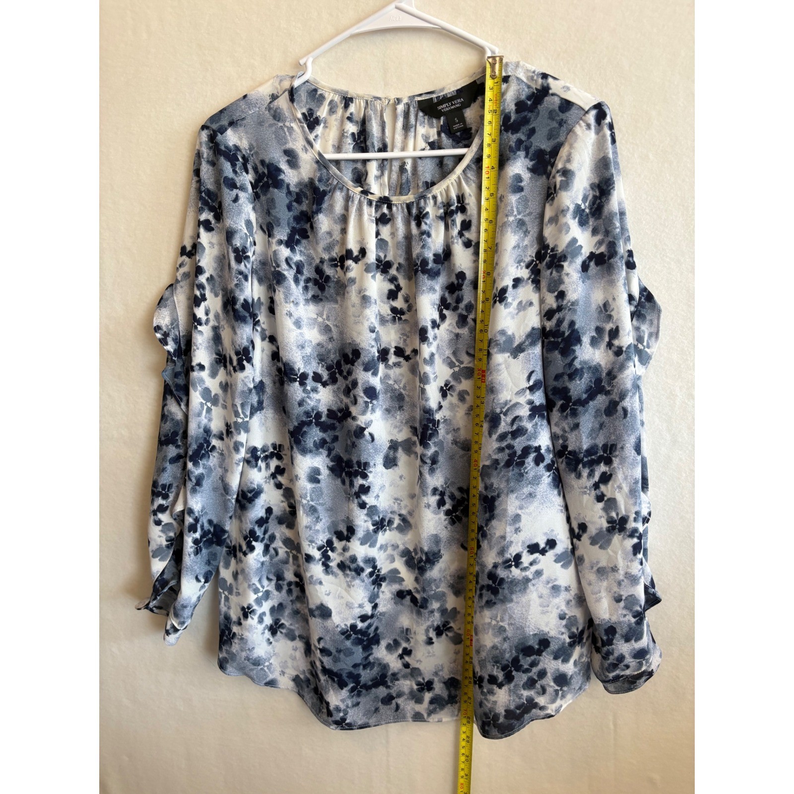 Simply Vera Vera Wang Blue White Floral Ruffle Sleeve Keyhole Blouse Small