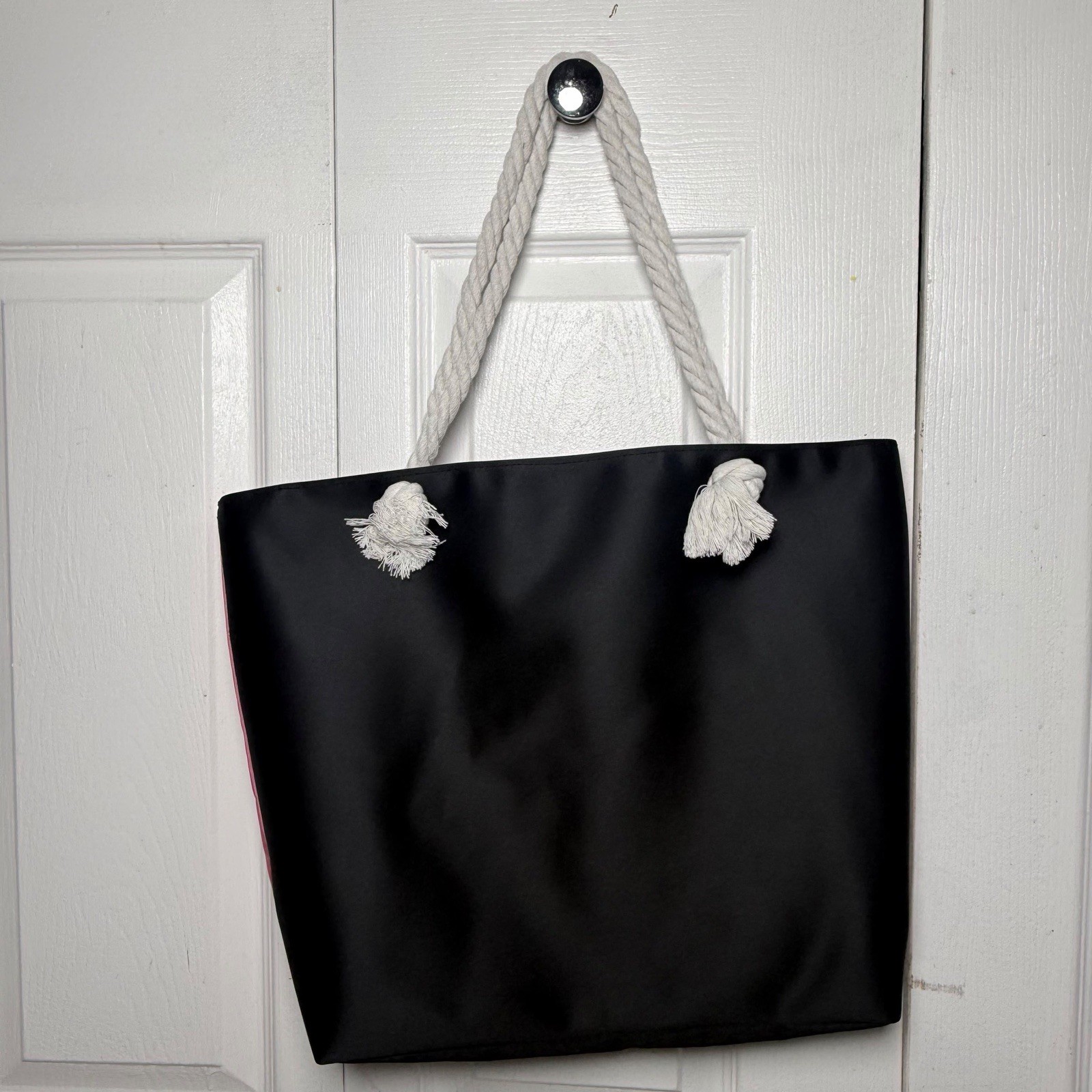 Women’s Multicolor Graphic Print Tote w/ White Rope Handles Pouch Lined Pockets