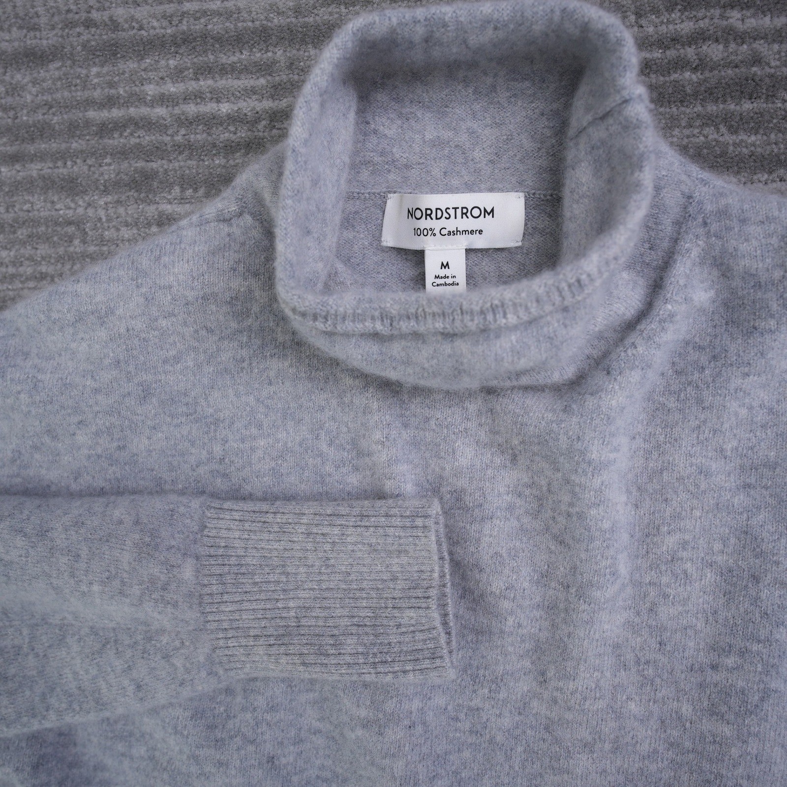 Nordstrom 100% Cashmere Turtleneck Sweater Gray Womens Medium RN58665