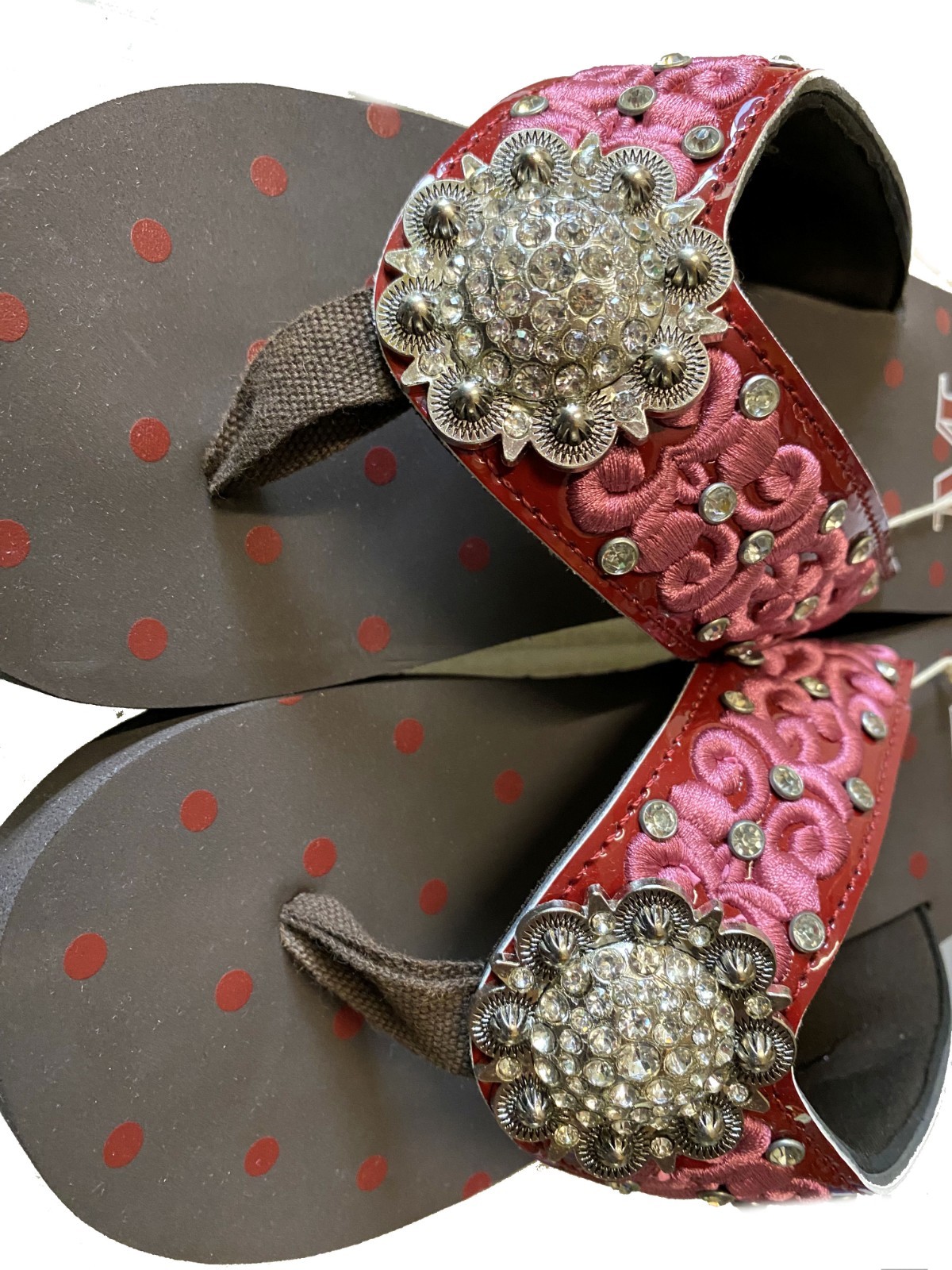 Montana West Women’s Red w/Pink Embroidered Flip Flops & Rhinestone Conch- NIB