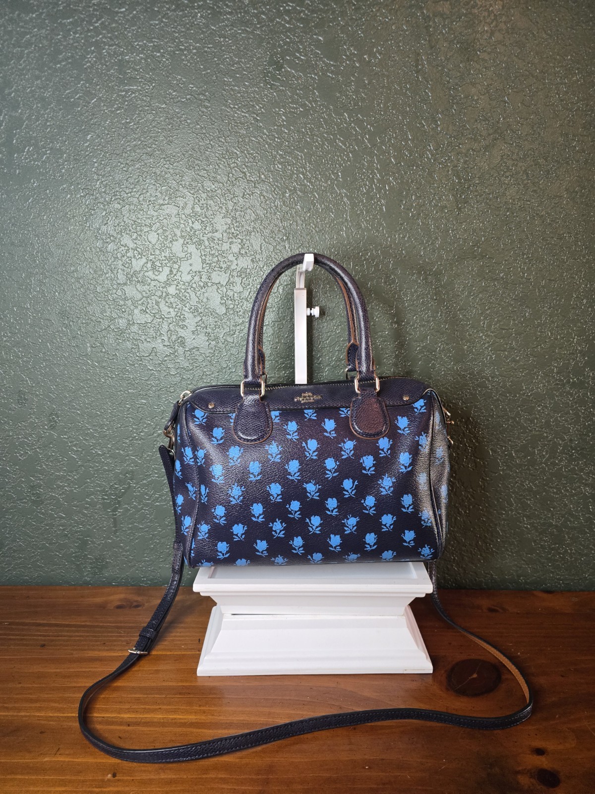 Coach – Mini Bennett Blue Floral Print Coated Canvas Crossbody/Satchel