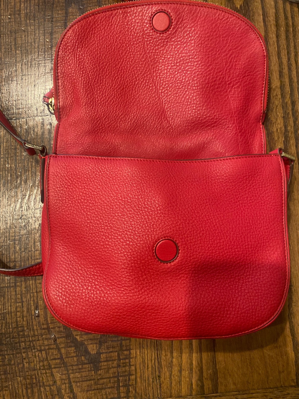 Tory Burch Robinson pebbled messenger bag purse Tory Burch red handbag