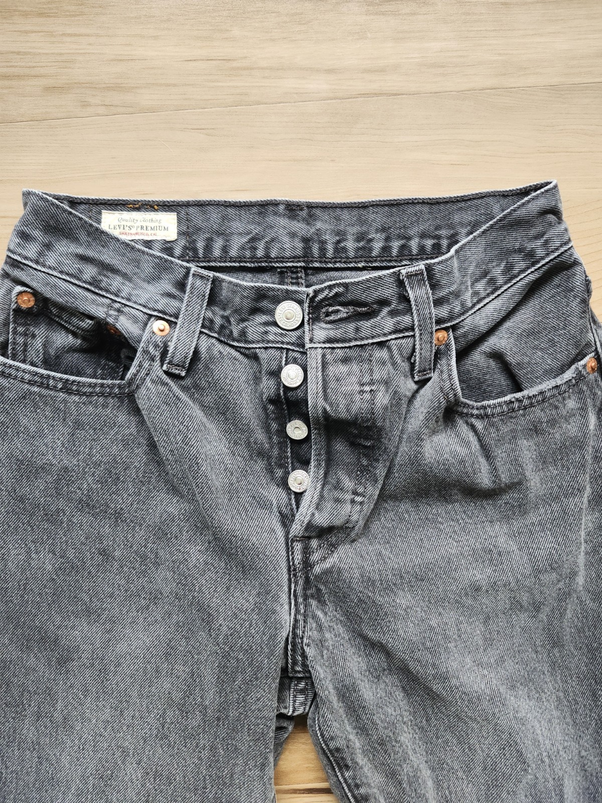 Levi’s Women’s 501 ’90s Jeans – Black Wash | Button Fly | Good Condition W23 L32