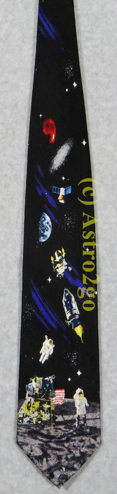 MAN ON MOON NASA APOLLO SPACECRAFT ASTRONOMY Museum Artifacts Silk Necktie NEW!