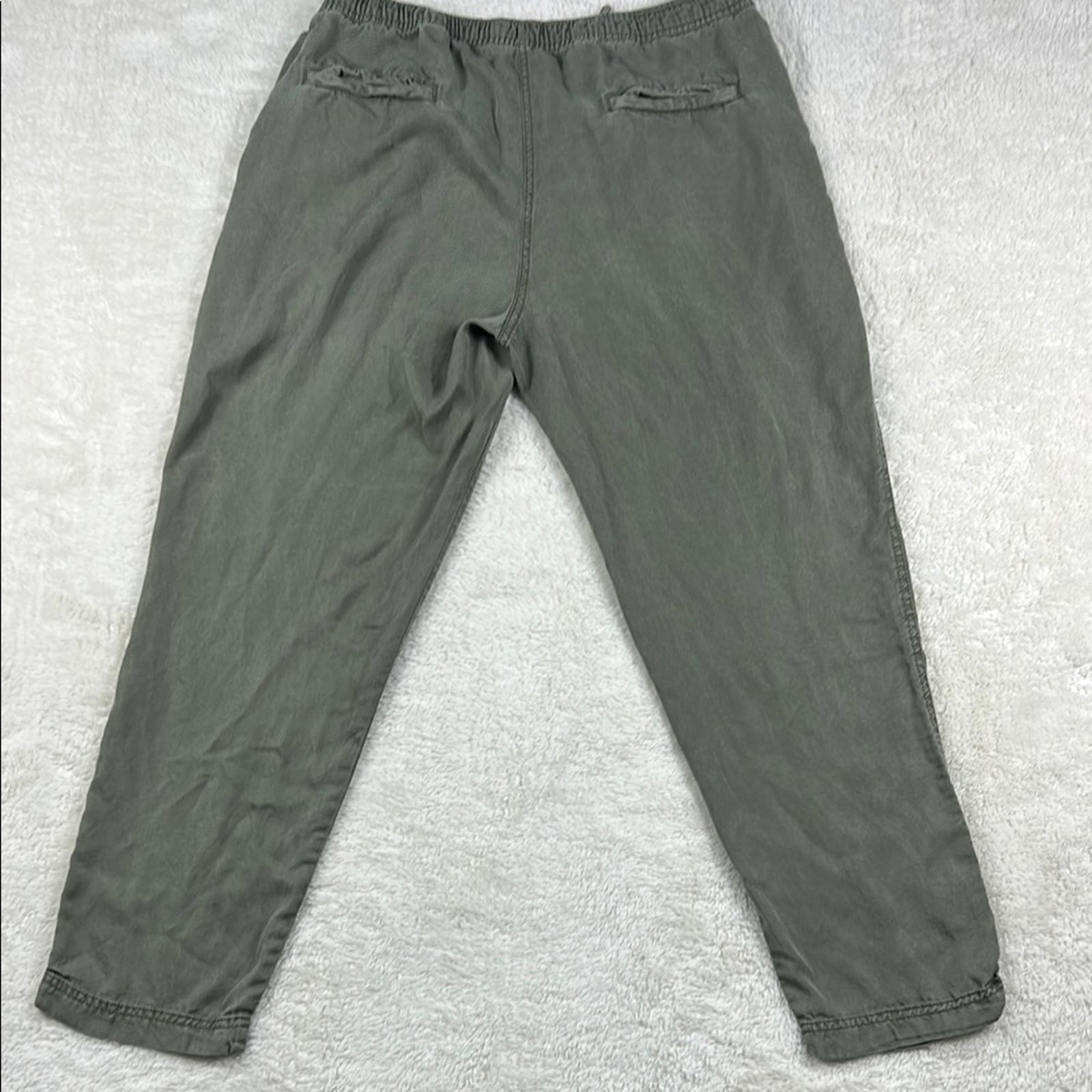 Hilary Radley Women’s Olive Green Drawstring Pants Lightweight Pull On Trousers
