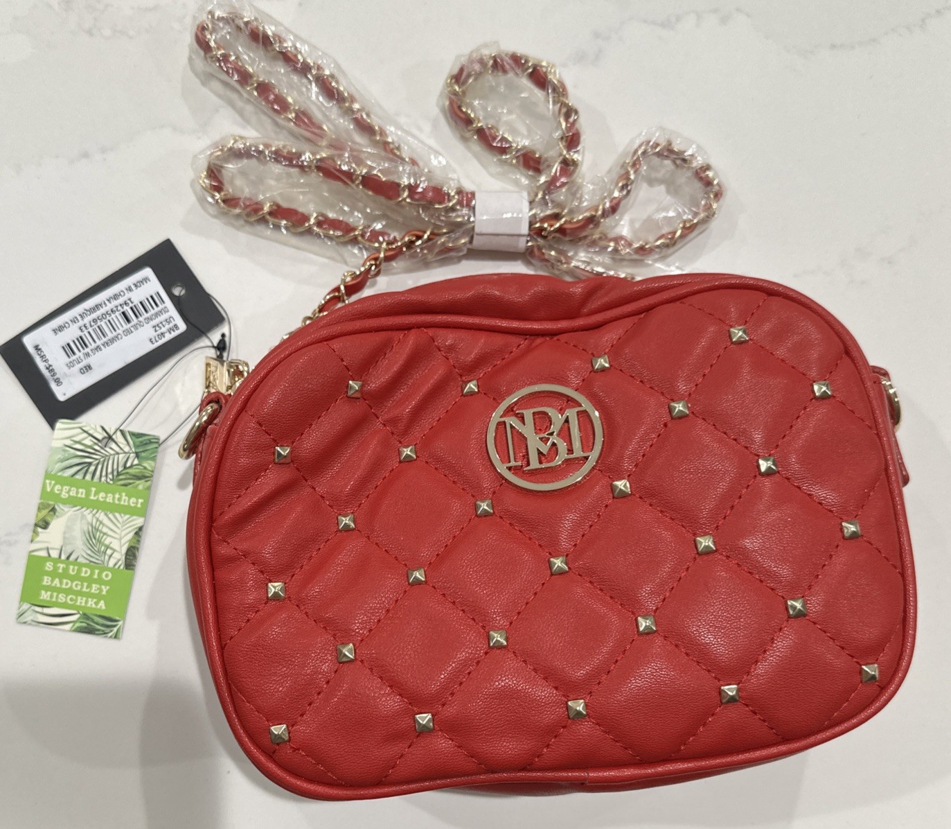 Studio Badgley Mischka Diamond Quilted Camera Bag Purse Leather Red CrossbodyNWT