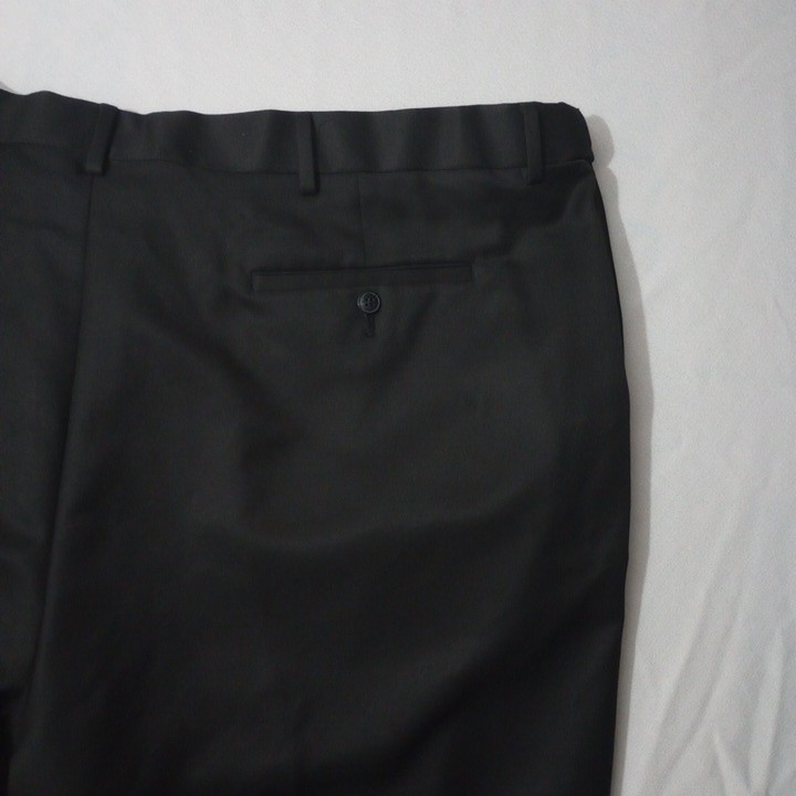 Roundtree & Yorke Men’s Pants 50×30 NEW WITH TAGS Easy Care Flat Front