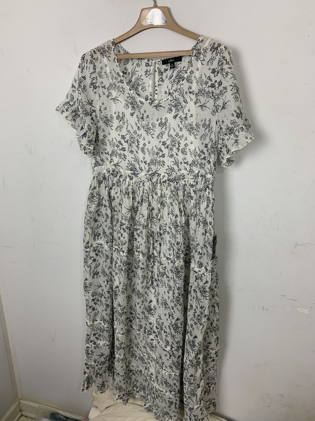 LULUS Womens Dress Medium Floral Spring Easter Maxi Peasant Wedding Fairy White