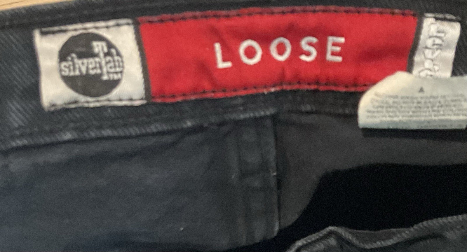 Vintage Levis SilverTab Loose Fit Jeans Black 32×31 Distressed Skater 90s Baggy