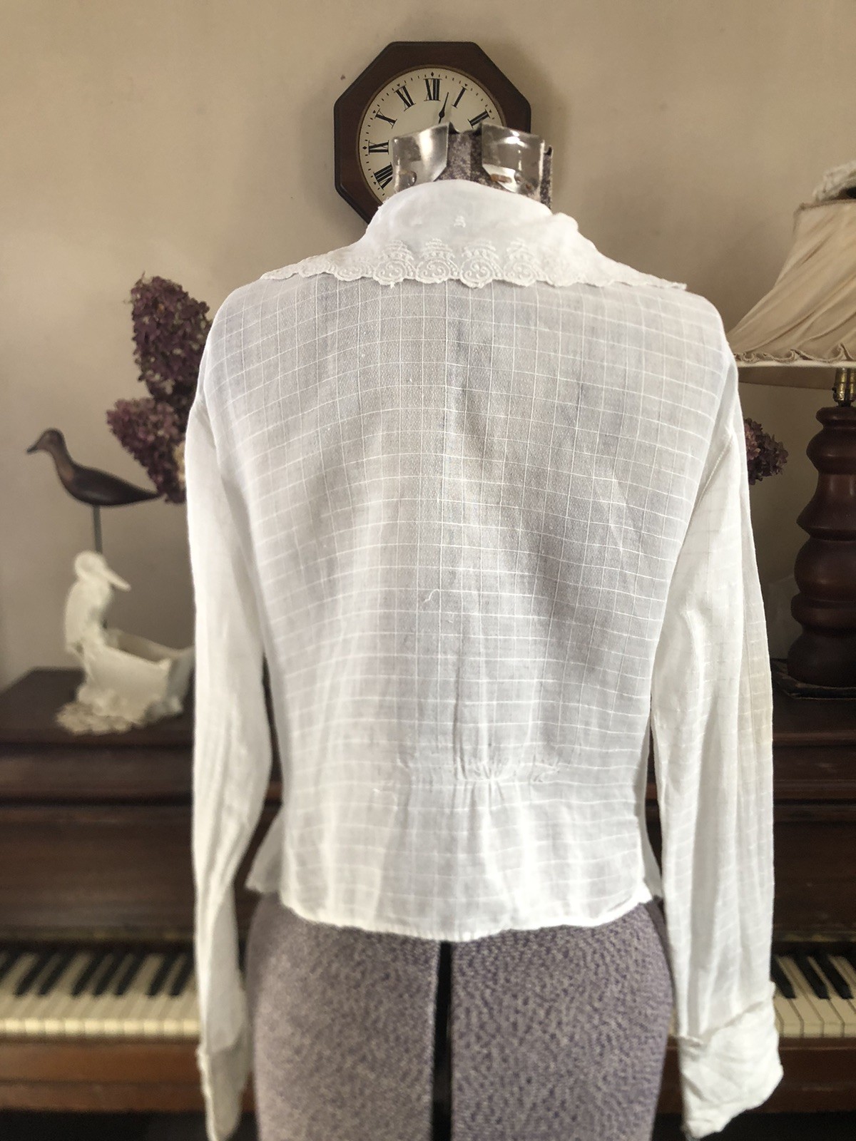 Vintage Antique 1900’s Embroidery Trim Fine Cotton Pretty Detail Blouse B 34/36”