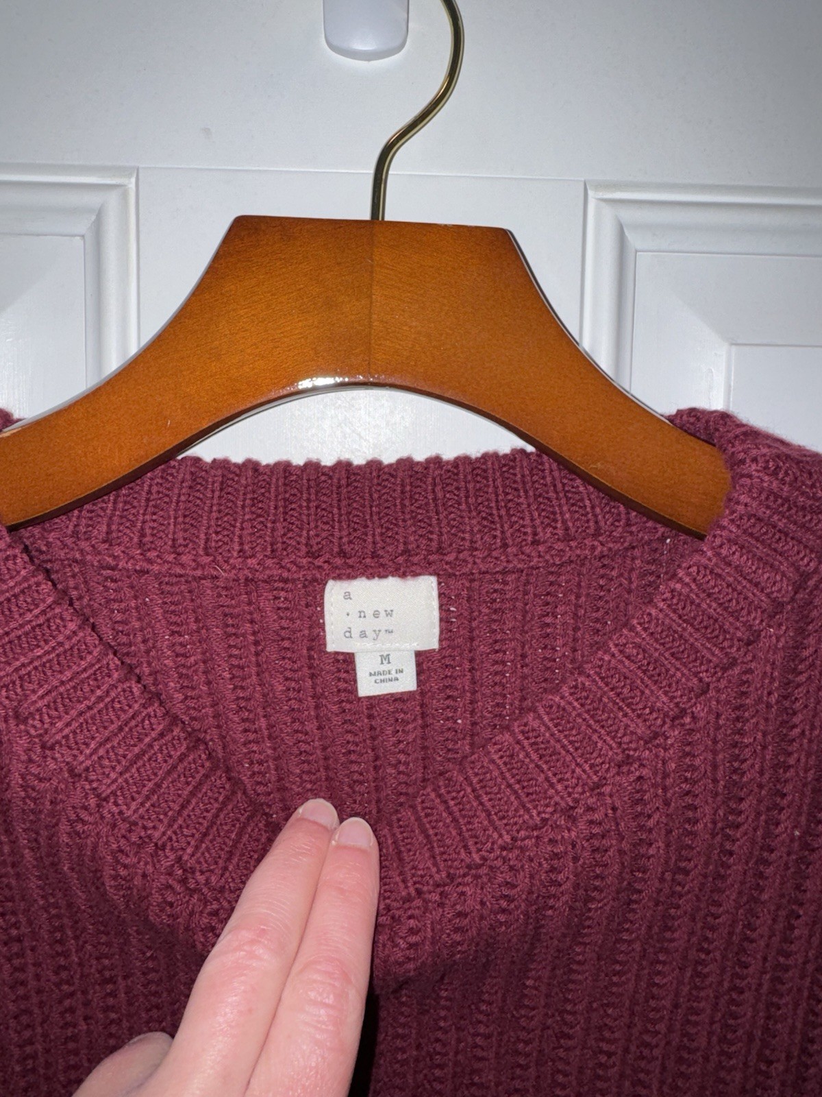 A New Day Womens Knit Acrylic Blend LS Scoop Neck Maroon Pink Sweater Medium