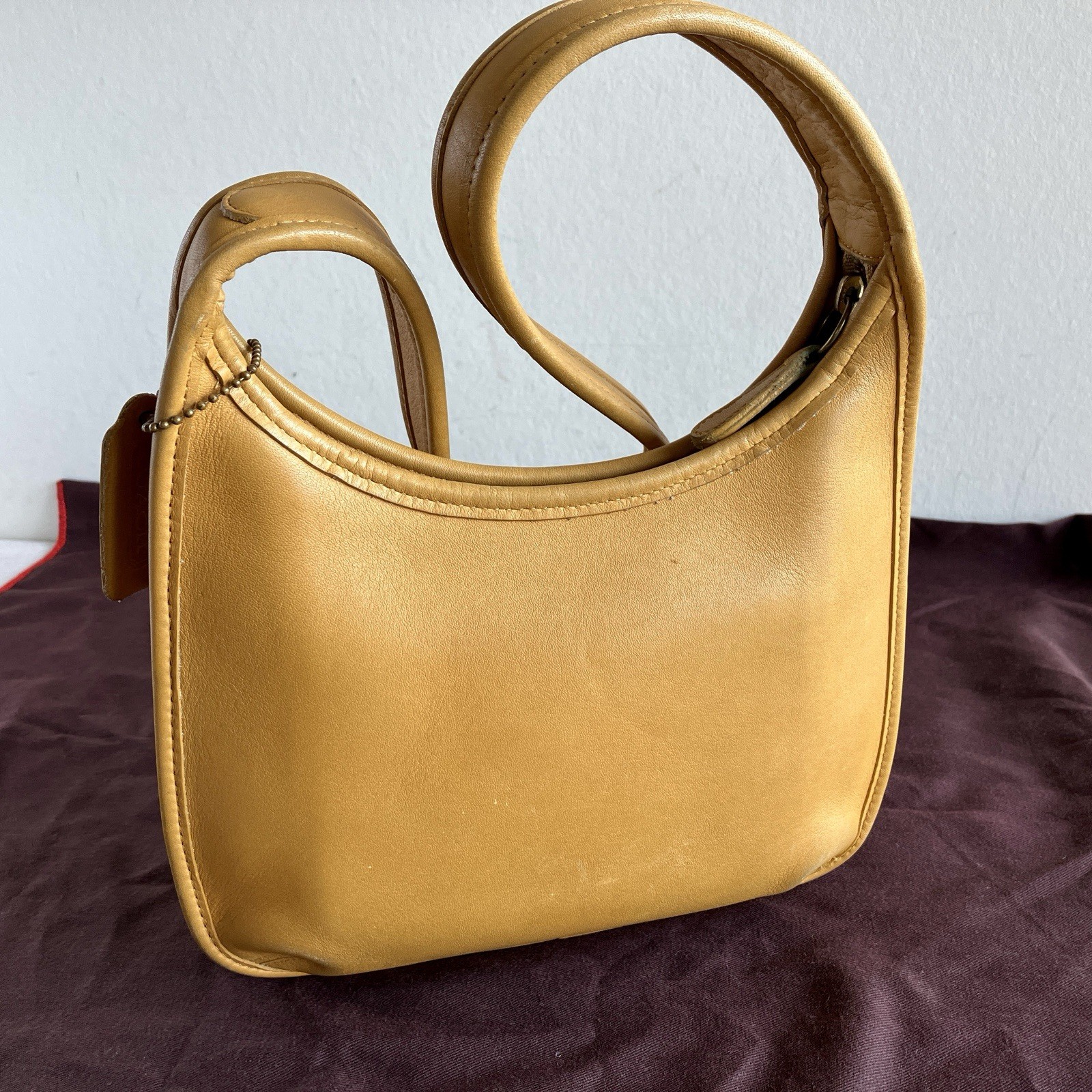 Vintage Coach Ergo Mini Zip Hobo 9020 Yellow Leather Shoulder Bag 90s USA