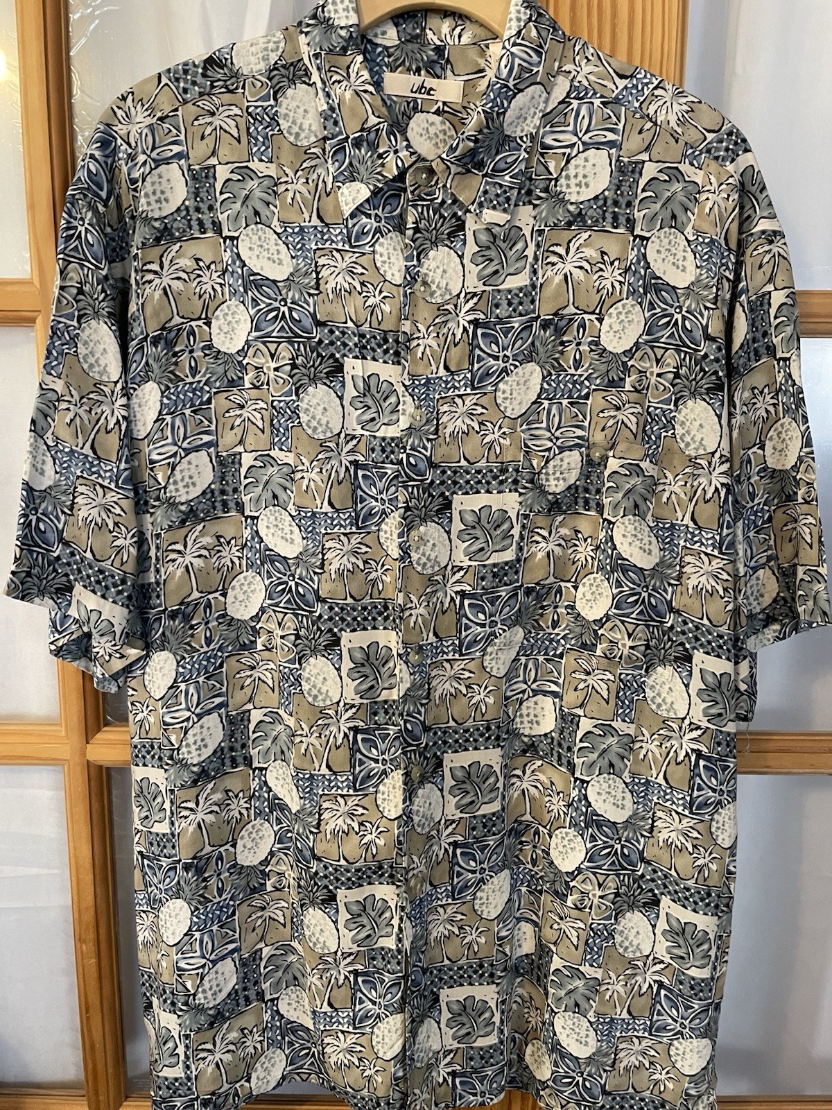 70s UBC Hawaiian Shirt Mens Sz L Button Beige Gray Short Sleeve Tropical Beach