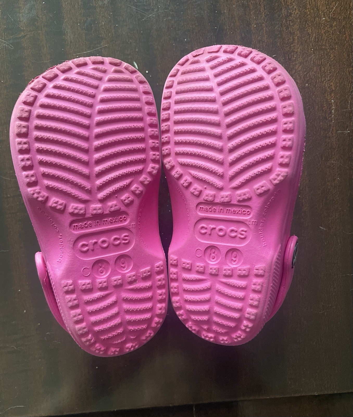 Crocs Classic Clog Unisex Kids Pink Slip-On Clog Shoes US 8 Synthetic