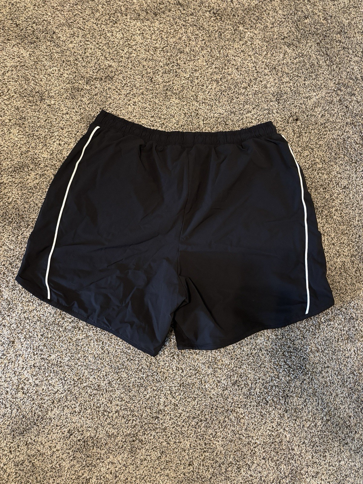 Gymshark Men’s Black Athletic Shorts L Drawstring Pockets Zipper Pocket Gym