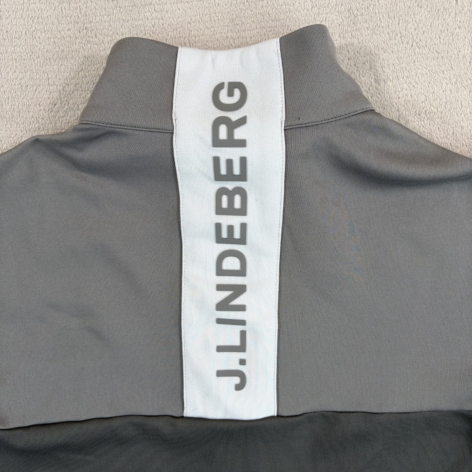 J.Lindeberg Banks Full Zip Mid Layer Golf Jacket in Volcanic Ash Men Medium NWOT