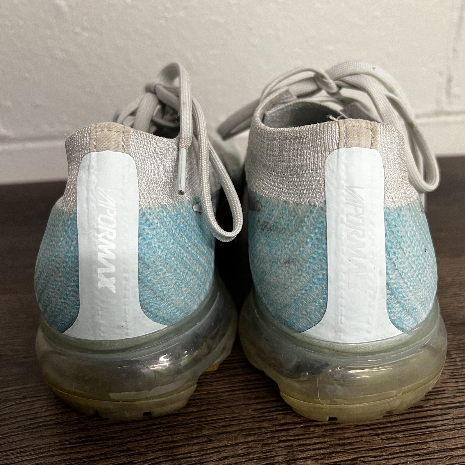 Nike Air Vapormax Flyknit Womens Size 8 Ice Blue/White Shoes 849557-014