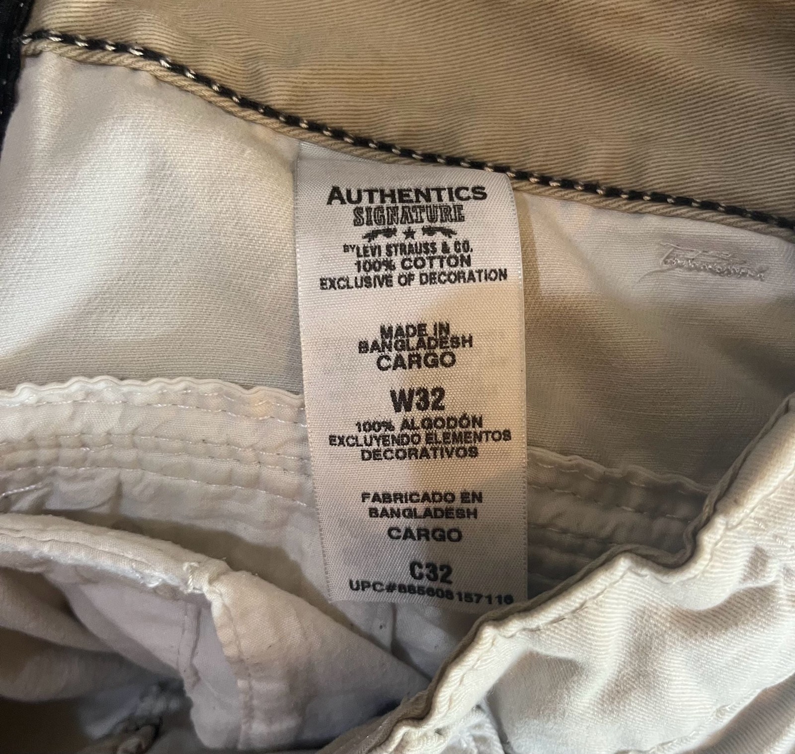Signature by Levi Strauss & Co. Men’s Authentics Cotton Cargo Shorts