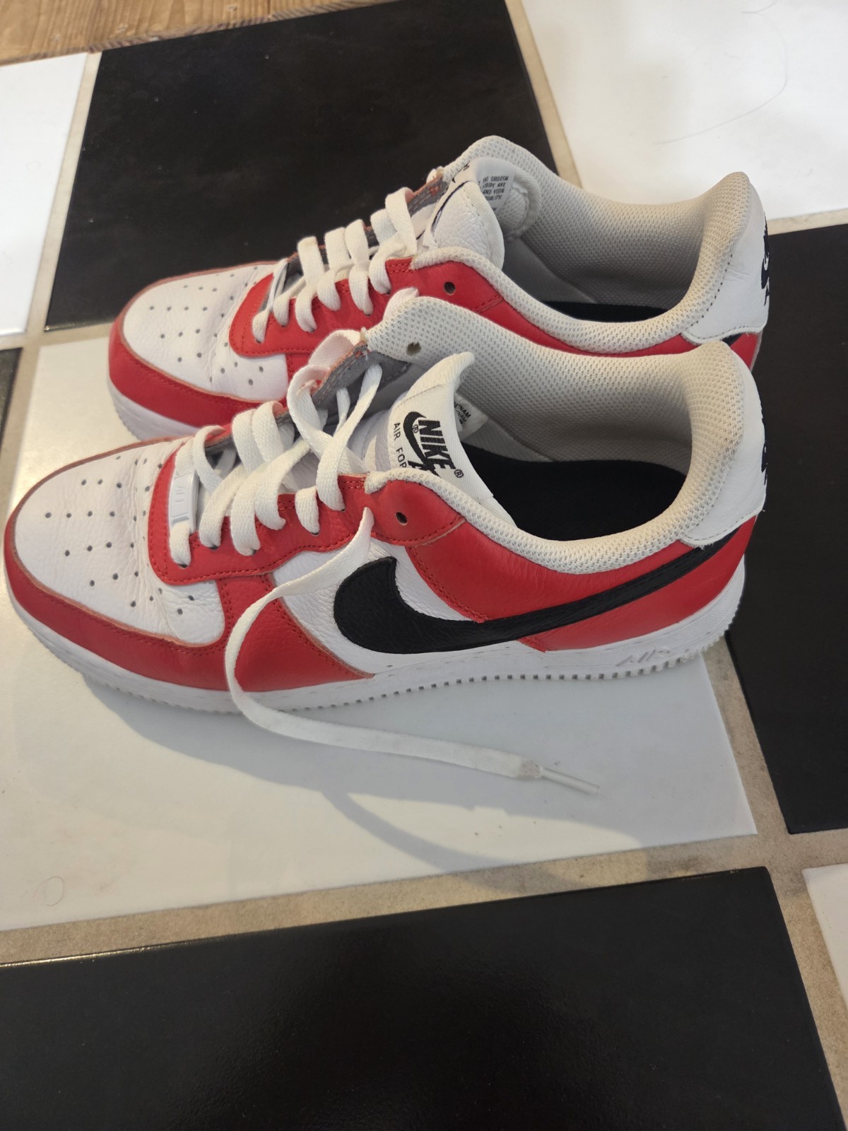 Nike Air Force 1 Low Top Men’s Sneaker Red/White/Black Colorblock Lace-Up