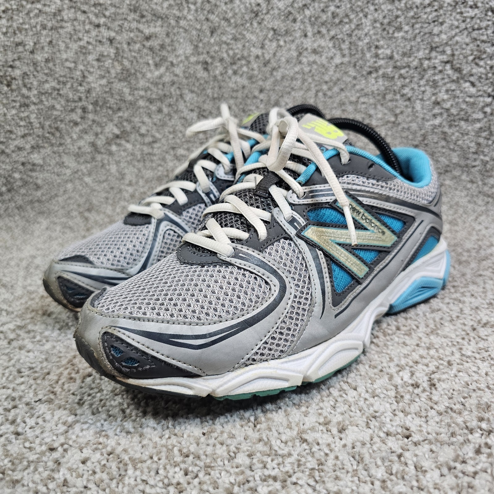 New Balance 580 V3 Womens Sz 8 D WIDE Running Shoes Silver Aqua Walk Sneaker